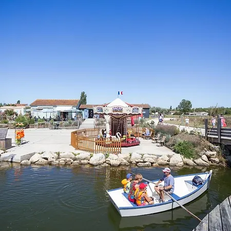 Huttopia Oleron Les Pins Camping