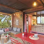 Huttopia Oleron Les Pins