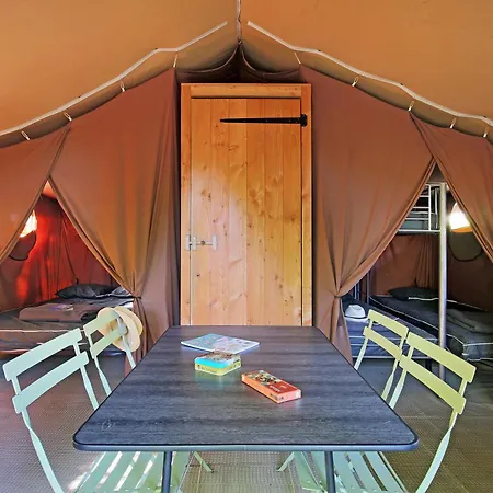 Huttopia Oleron Les Pins Kemp Saint-Trojan-les-Bains