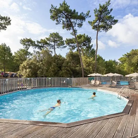 Kemp Huttopia Oleron Les Pins Saint-Trojan-les-Bains