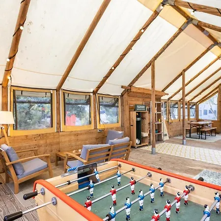 Huttopia Oleron Les Pins Camping 3*