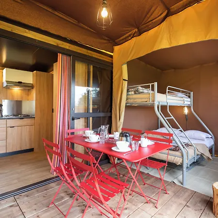 Huttopia Oleron Les Pins Saint-Trojan-les-Bains